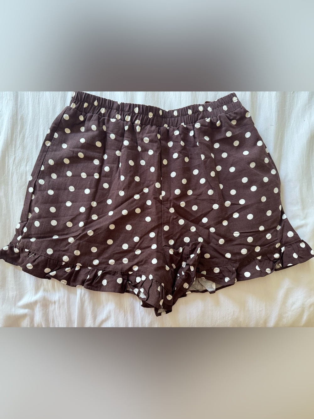 High-Waist Brown Polka Dot Ruffle Shorts